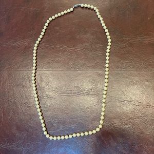 Pearl necklace - 35 inch